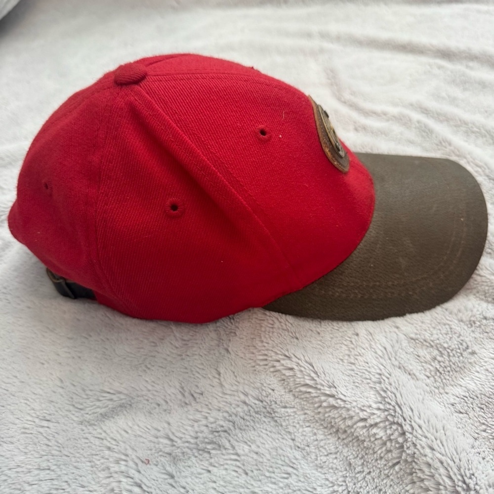 Vintage Detroit Red Wings ANNCO Leather Patch Adjustable Cap 90s– Fair Condition - Picture 4 of 11